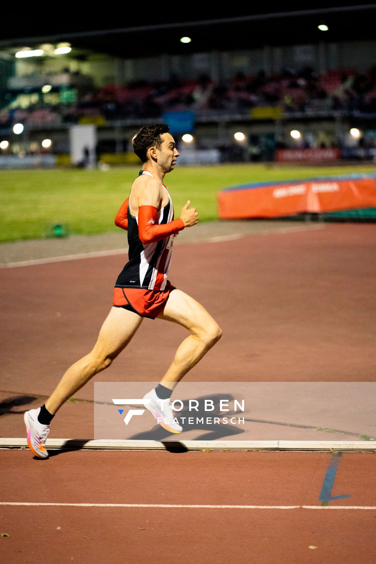 Maximilian Thorwirth (SFD 75 Duesseldorf-Sued) ueber 5000m am 28.05.2022 waehrend der World Athletics Continental Tour IFAM Oordegem in Oordegem